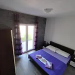 Apartment Uvala Duboka Kruscica