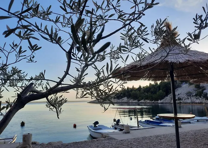 Uvala Duboka Kruscica Kruscica (Lika-Senj)